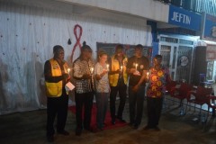 Dignatries-Ligthening-the-candles-to-remember-the-dead-2